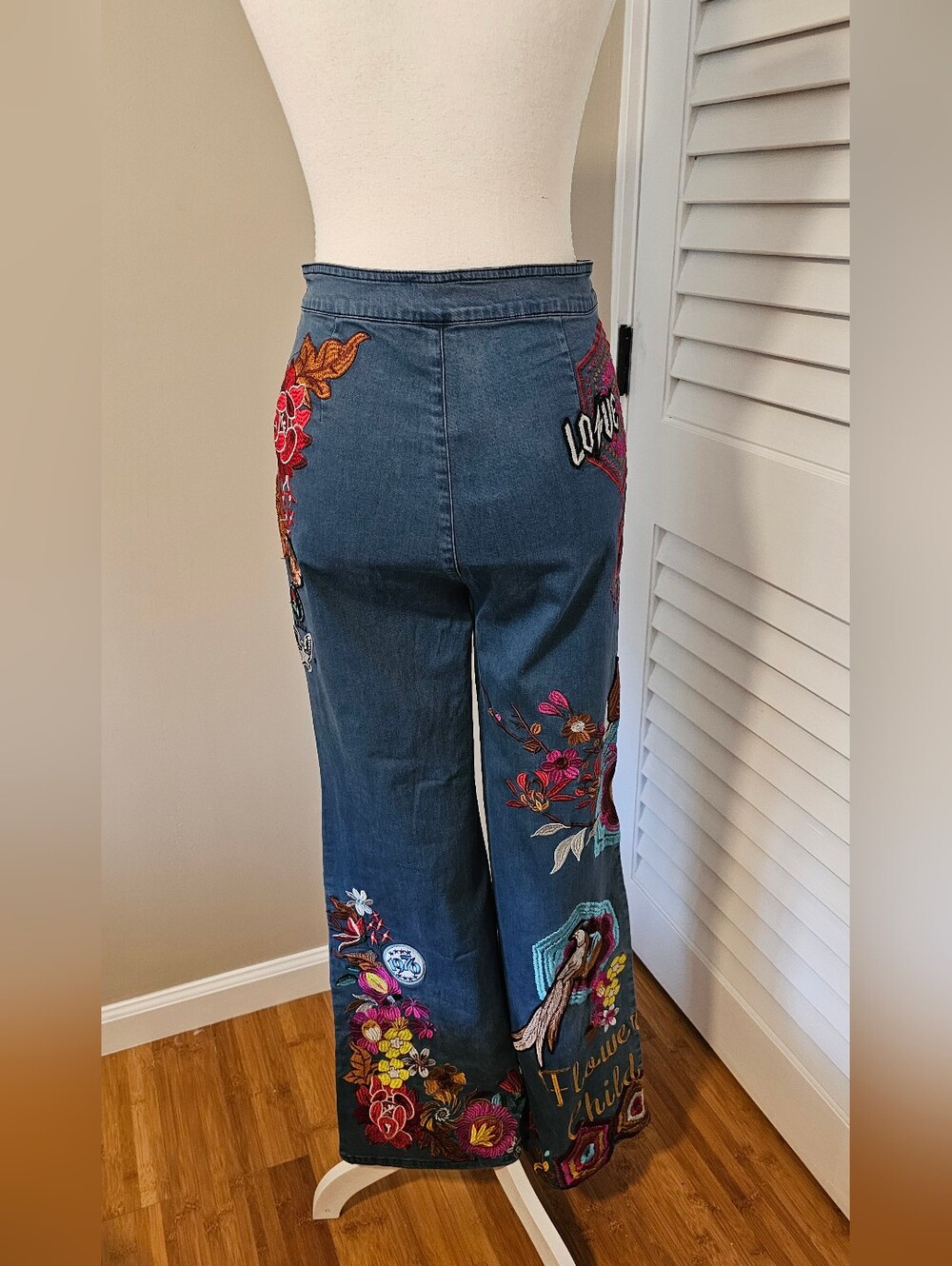 Spell & The Gypsy Collective Flower Child Stretch Denim Flares – New With Tags - Picture 8 of 15
